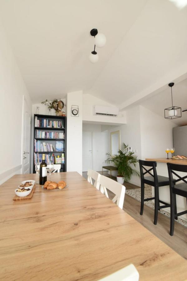 Iva'S Cosy Apartment, Sea View And Free Parking Zadar Exterior foto