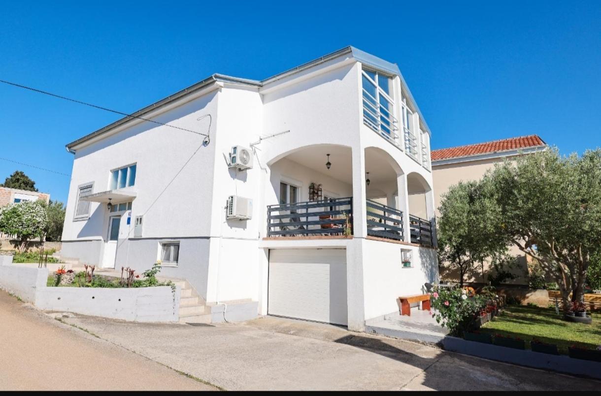 Iva'S Cosy Apartment, Sea View And Free Parking Zadar Exterior foto